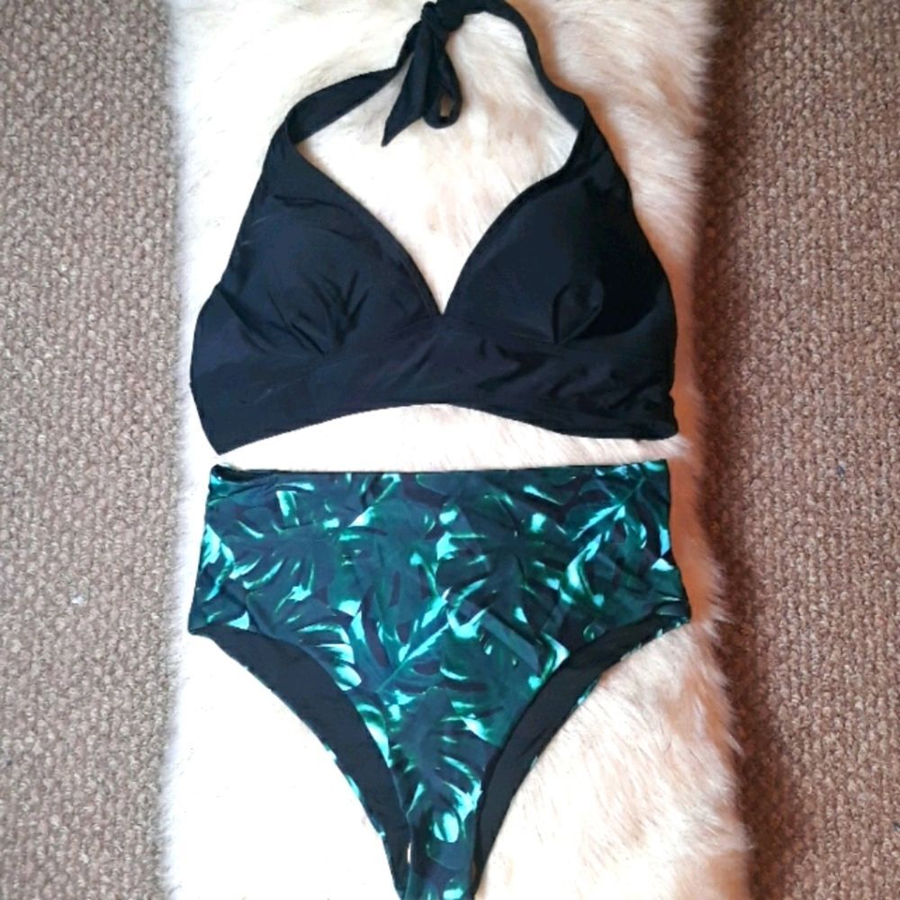 NWOT 2 piece bathing suit sz XXL